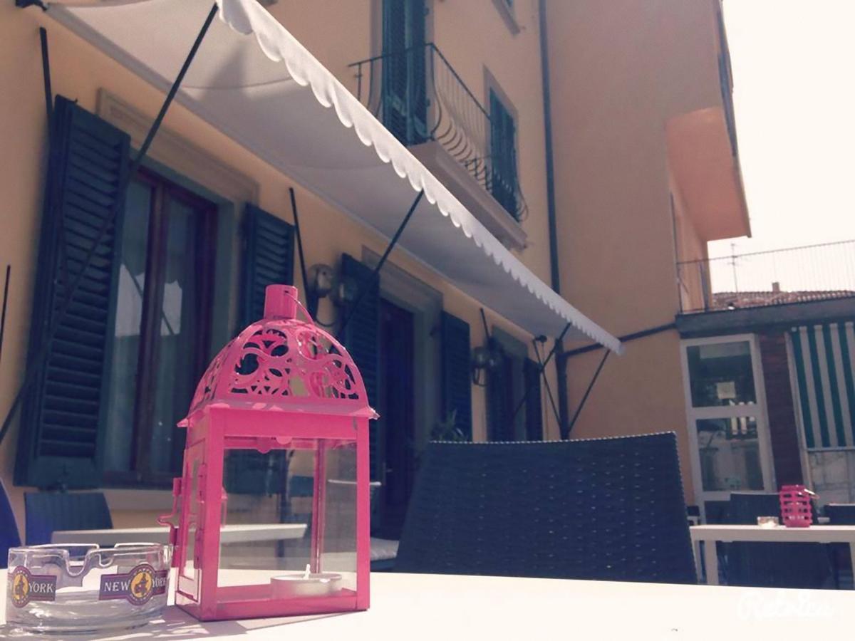Hotel Butterfly มอนเตกาตินี แตร์เม ภายนอก รูปภาพ